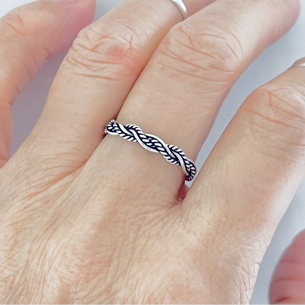 Sterling Silver Unisex Twisted Rope Ring, Silver Band, Braid Rings, Stackable - Picture 9 of 13